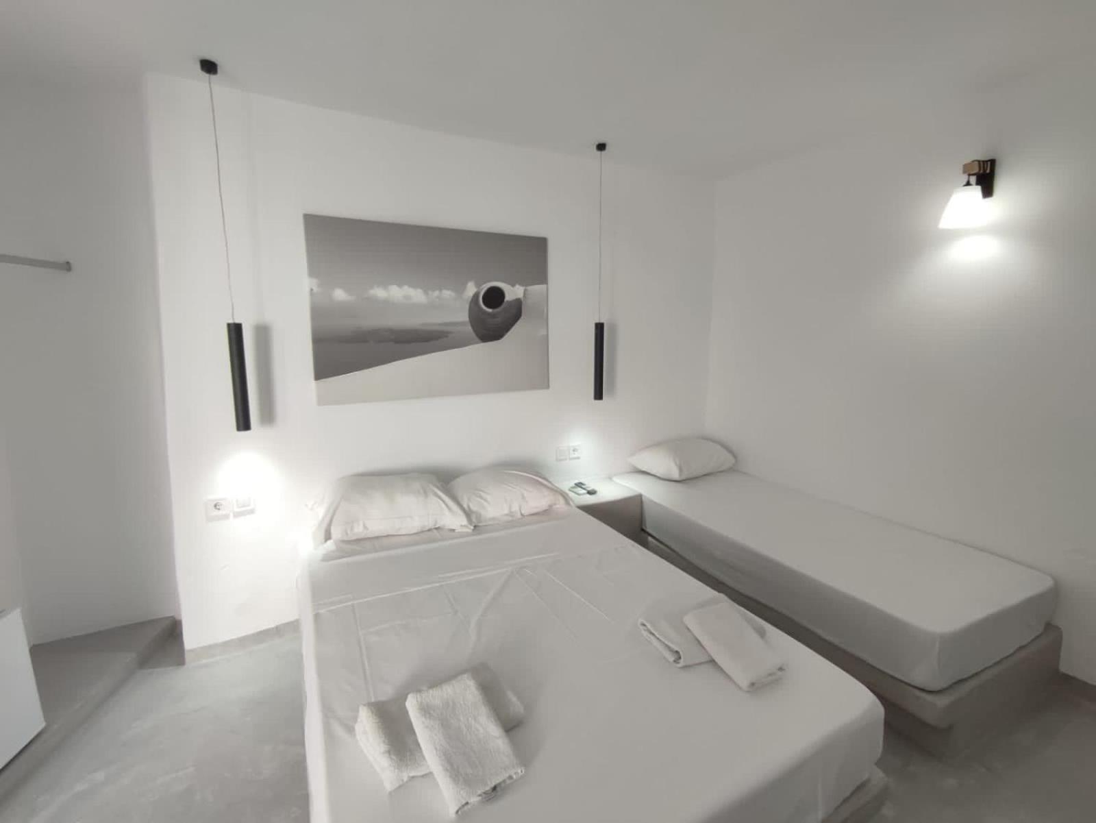 Fira Comfort Rooms Dış mekan fotoğraf