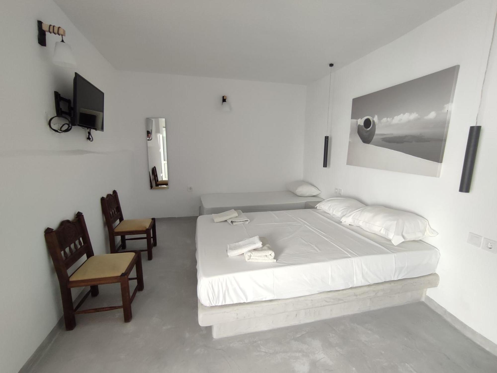 Fira Comfort Rooms Dış mekan fotoğraf