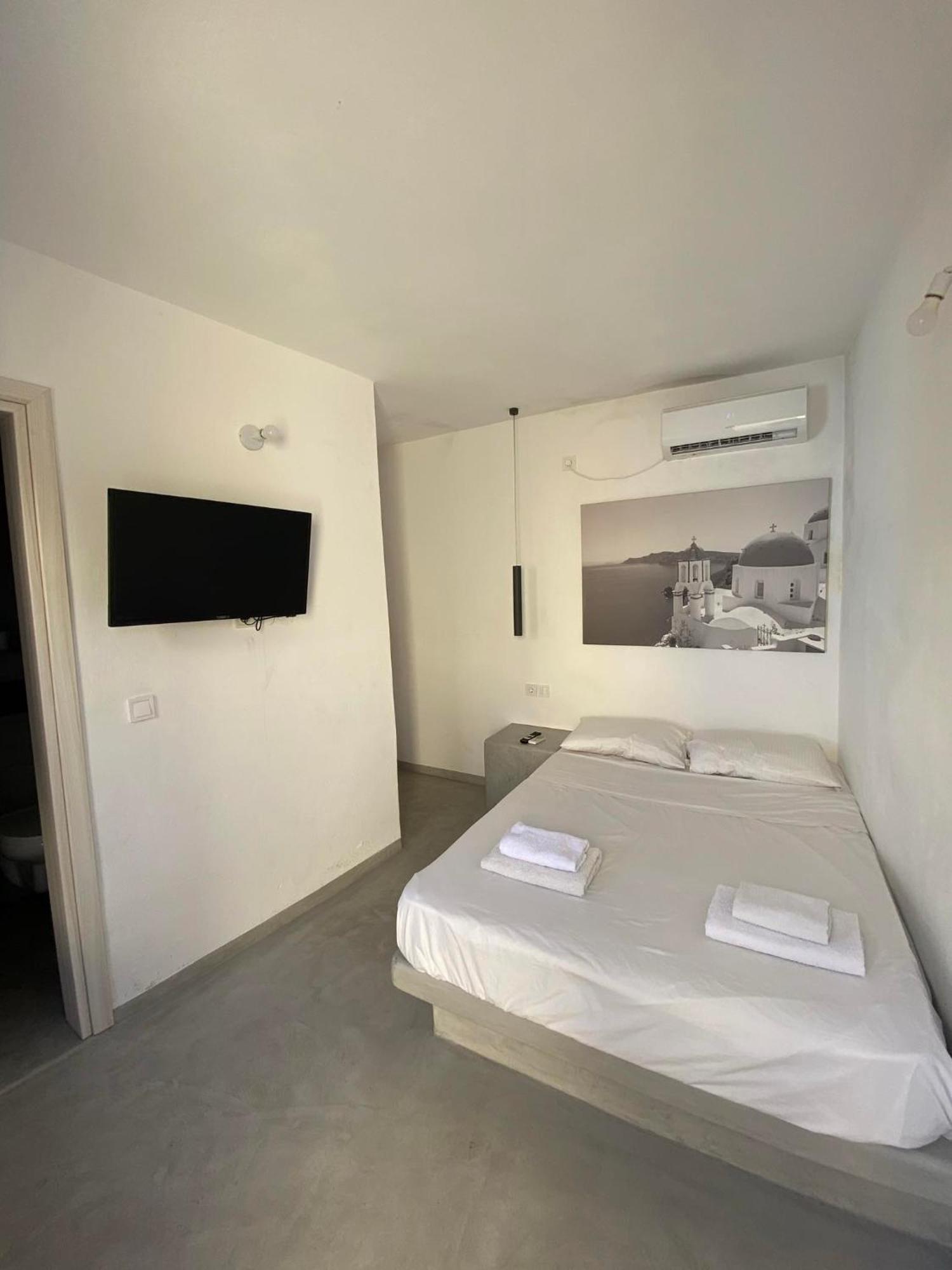 Fira Comfort Rooms Dış mekan fotoğraf