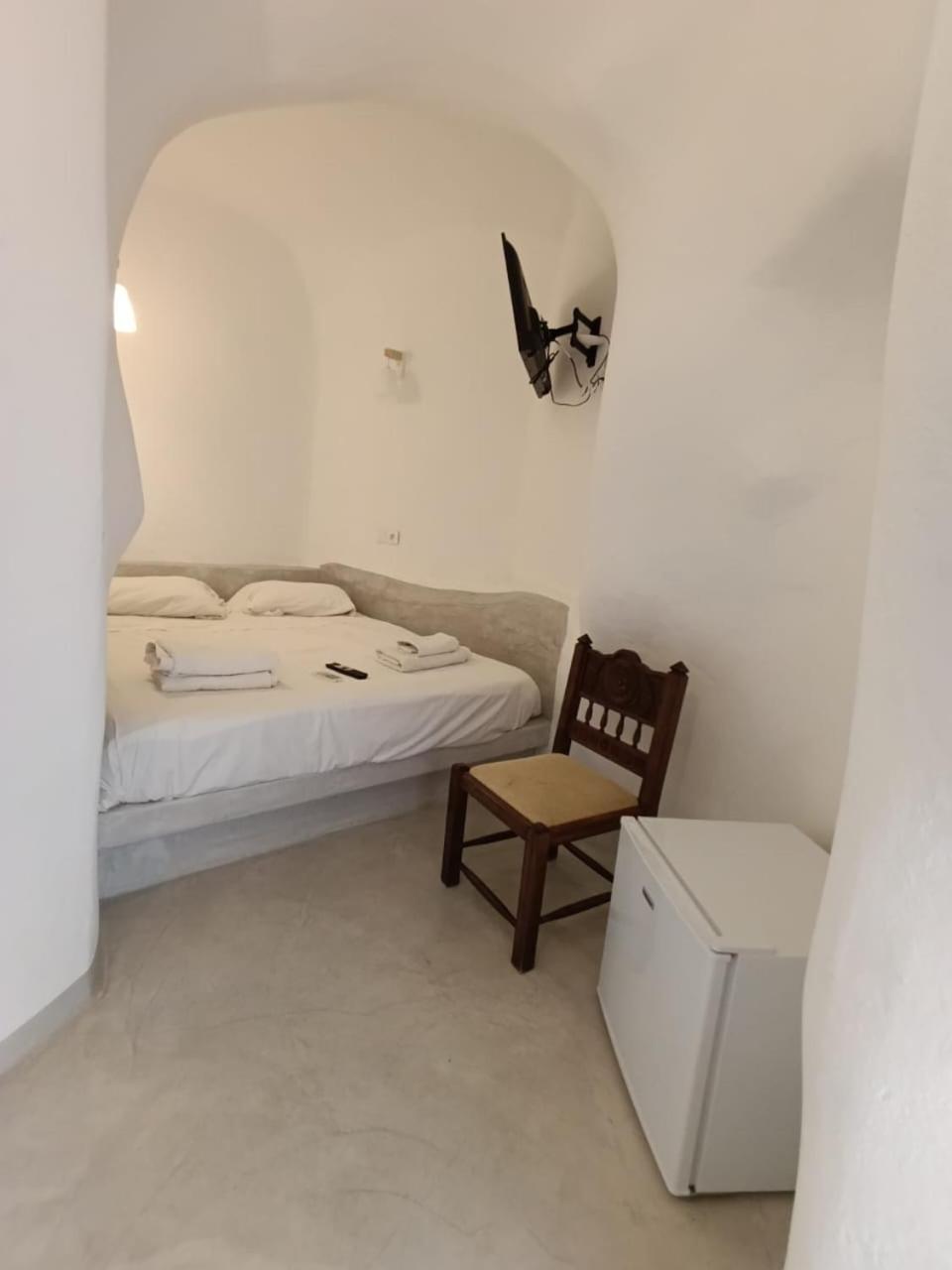 Fira Comfort Rooms Dış mekan fotoğraf