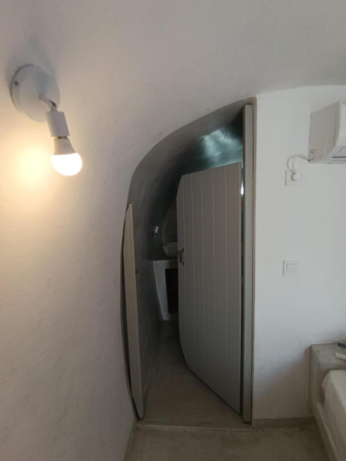 Fira Comfort Rooms Dış mekan fotoğraf