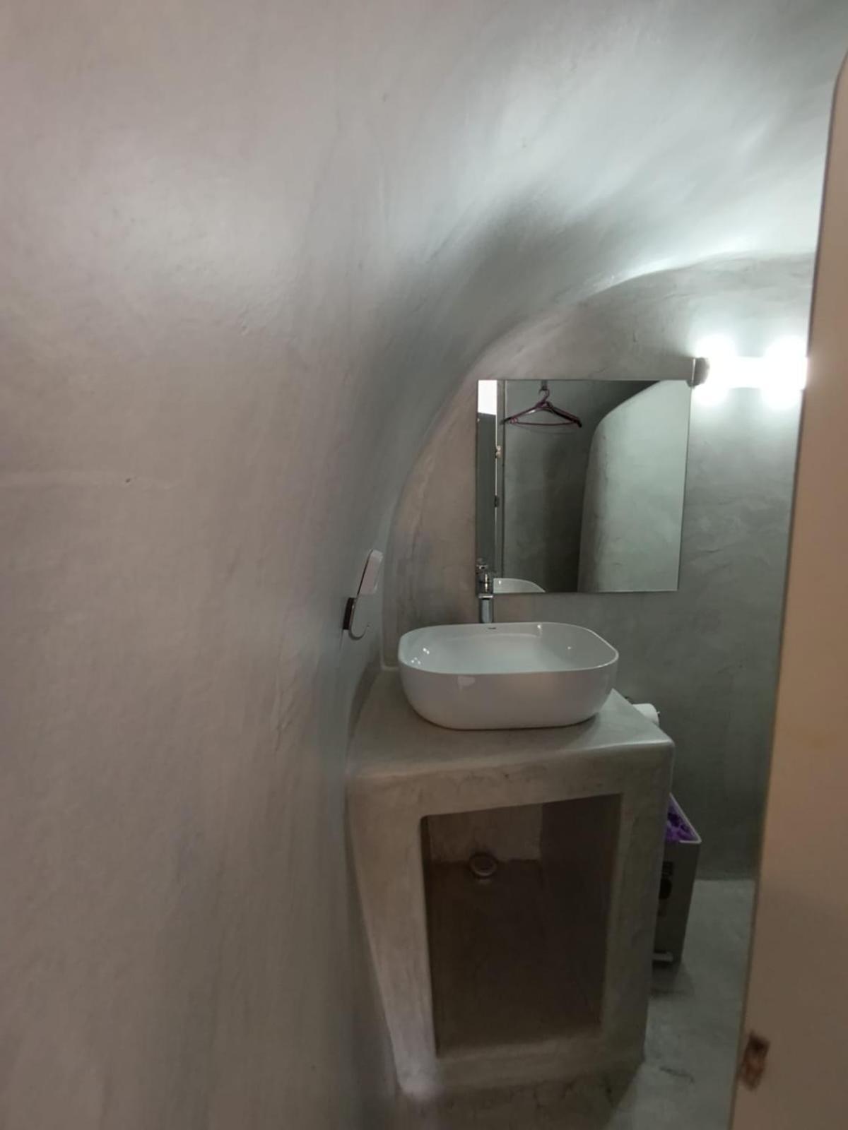 Fira Comfort Rooms Dış mekan fotoğraf